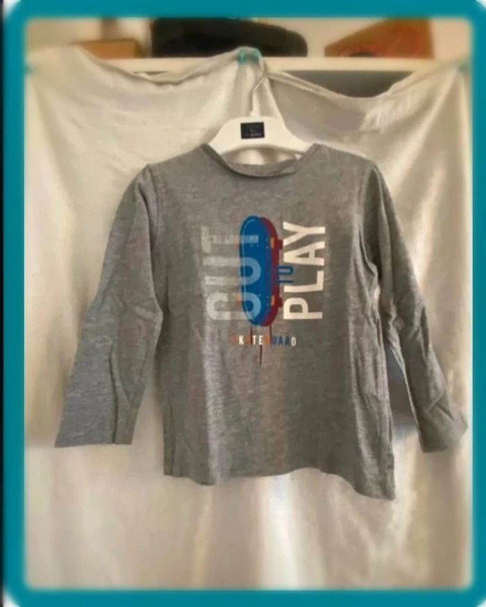 Tee-shirt