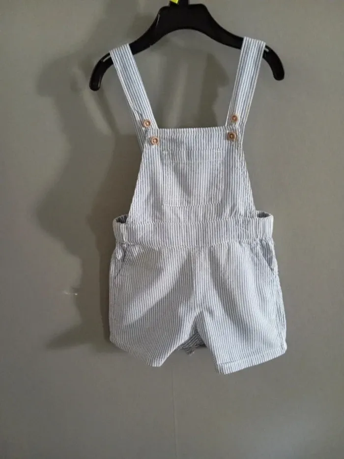 Salopette short 9 mois