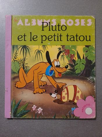 Livre BD disney pluto et le petit tatou 1979
