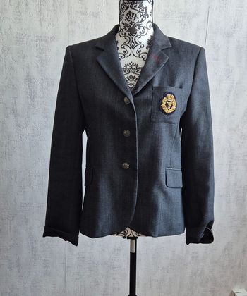 Blazer gris foncé avec écusson TARA Jarmon taille 40 style uniforme college