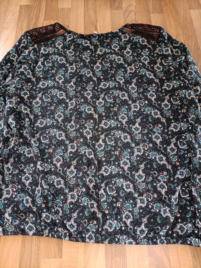 Jolie blouse noires vert taille élastiquée XL La Halle - photo numéro 6