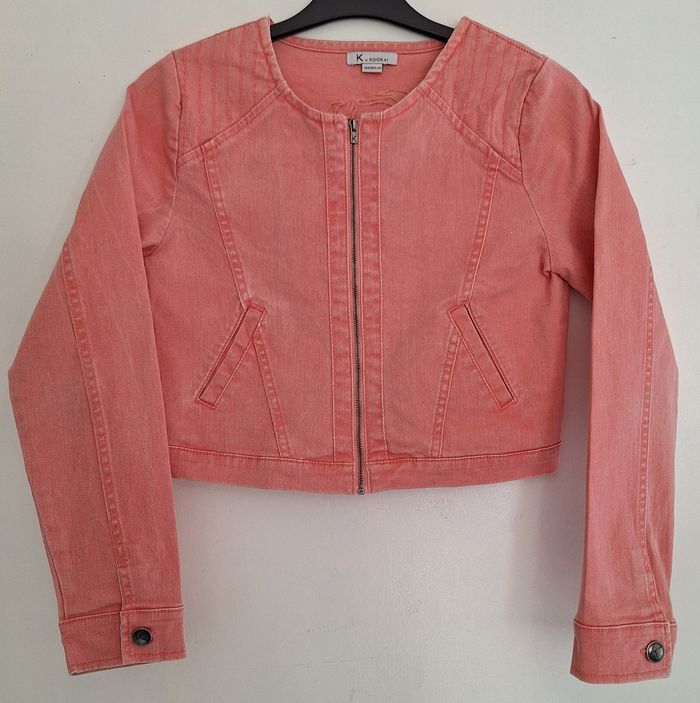 Veste en jean zippée couleur unie avec broderie et imprimé au dos