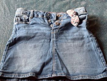 Jupe en jean t 6 ans réglable