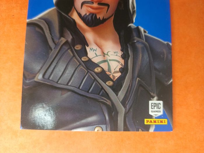 Carte panini Fortnite serie 1 #265 blackheart legendary outfit - photo numéro 6