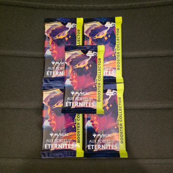 Lot de 5 Boosters Collector Aux Portes Des Éternités Magic the Gathering