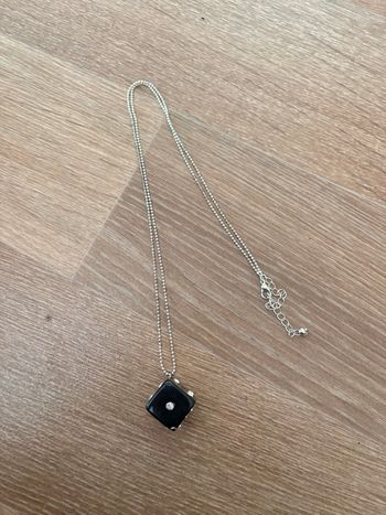 collier dé
