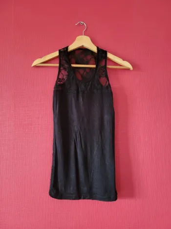Débardeur dentelle - Taille 36