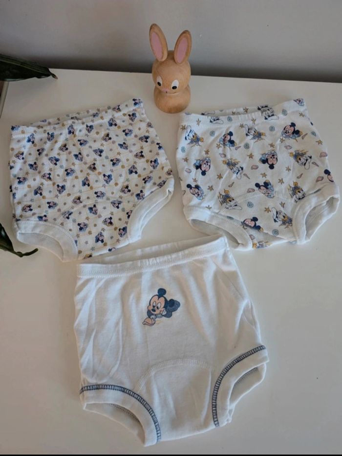 Lot culottes bébé Disney 6M