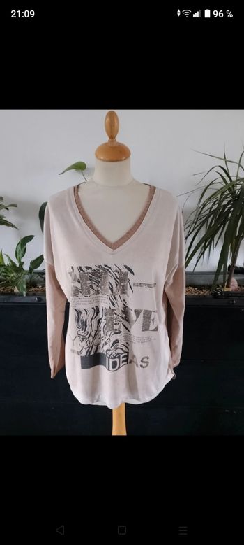 Pull col V avec imprimé Made In Italy 