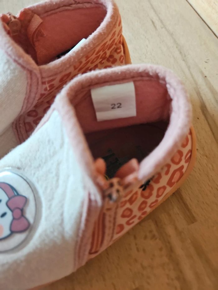 Chaussons taille 22 filles - photo numéro 4