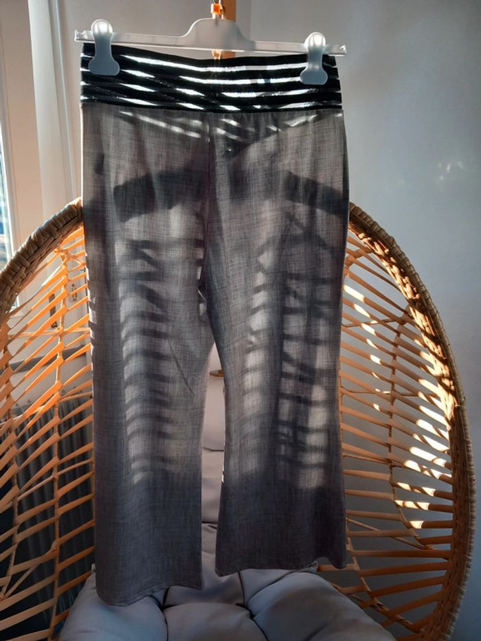 Pantalon pattes d'éléphant taille 40 - photo numéro 3