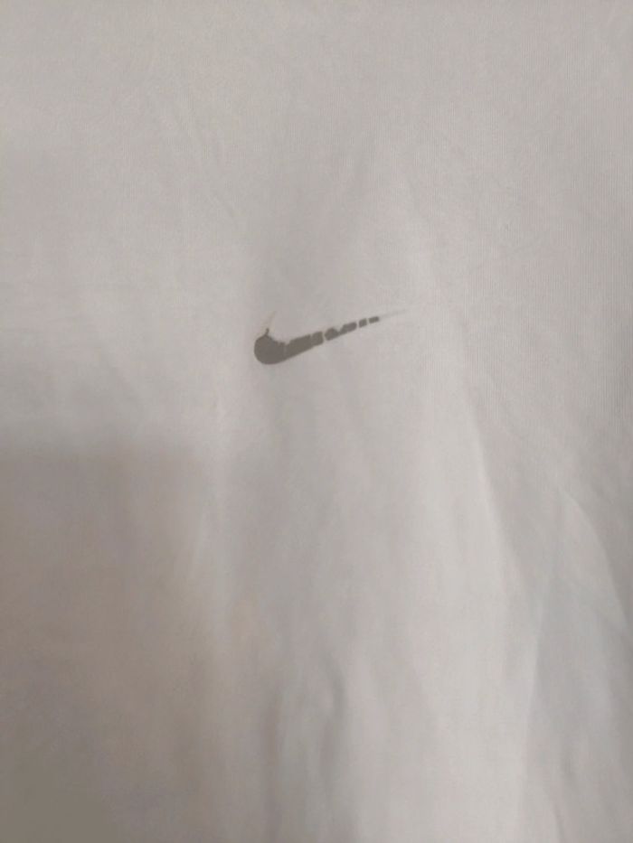 Tee shirt blanc Nike taille S - photo numéro 2