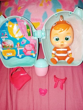 Poupée cry babies / bebes llorones Flippy Nemo fish poisson