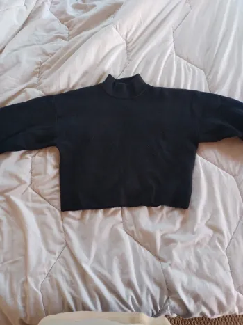 Pull Court Noir Jennyfer