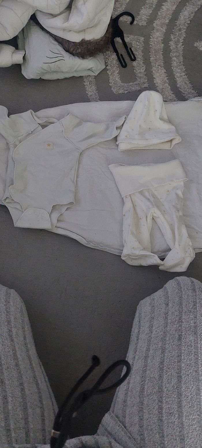 Vêtements bébé - photo numéro 2