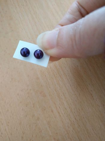 Boucles clous d oreilles perles violette