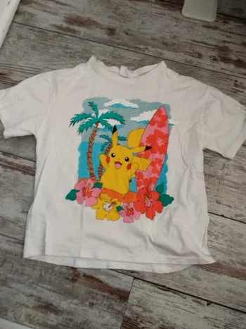 T-shirt pokémon