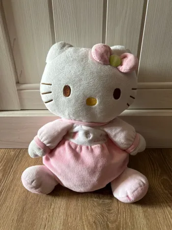 Peluche Hello Kitty / Designed in France, Sanrio 1976–2011) / Très bon état