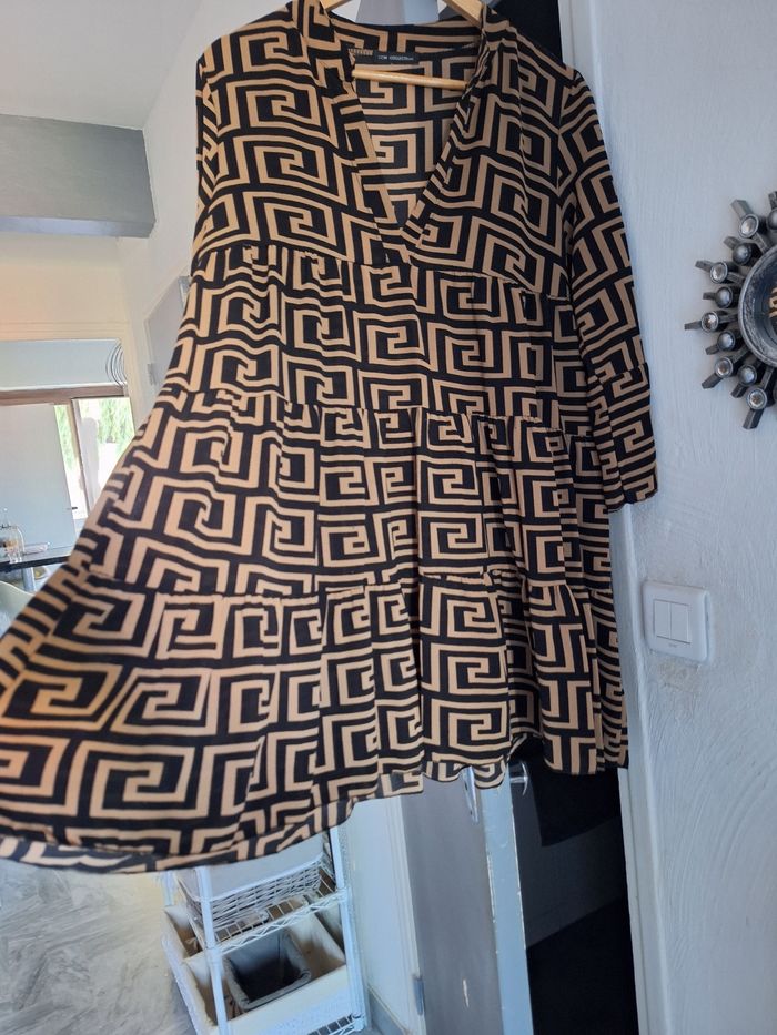 Robe  noir café - photo numéro 2