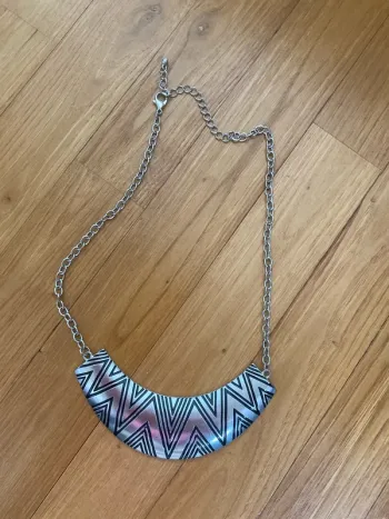 Collier argenté