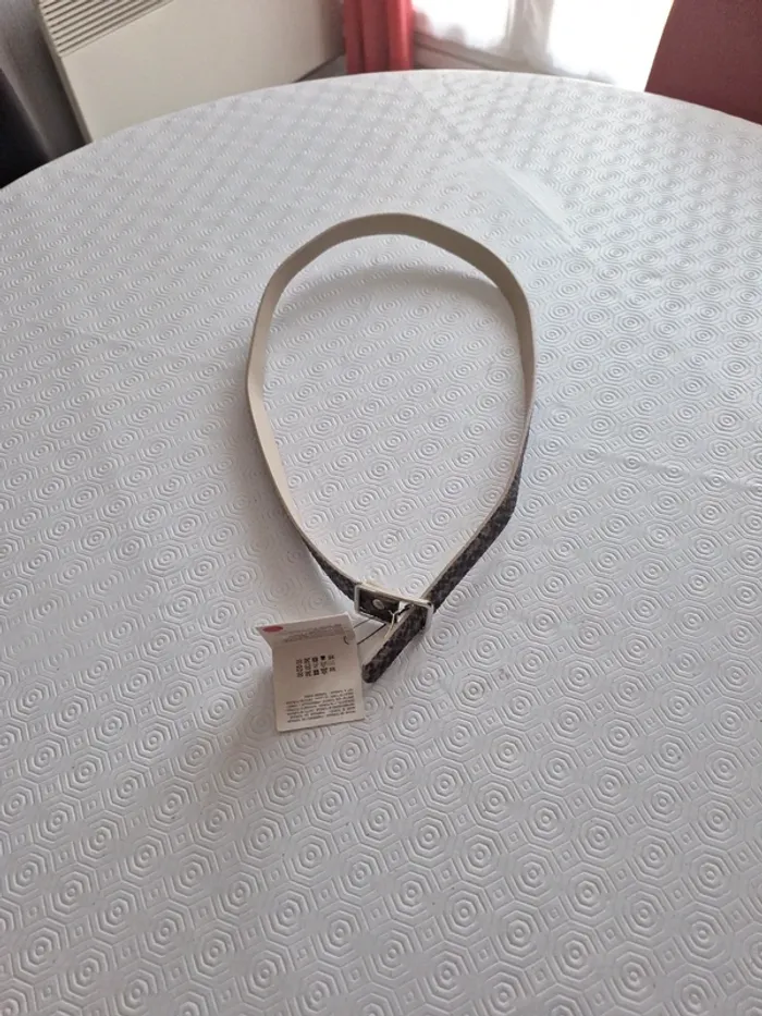 Ceinture neuve
