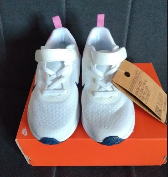 Baskets nike enfant - photo numéro 2