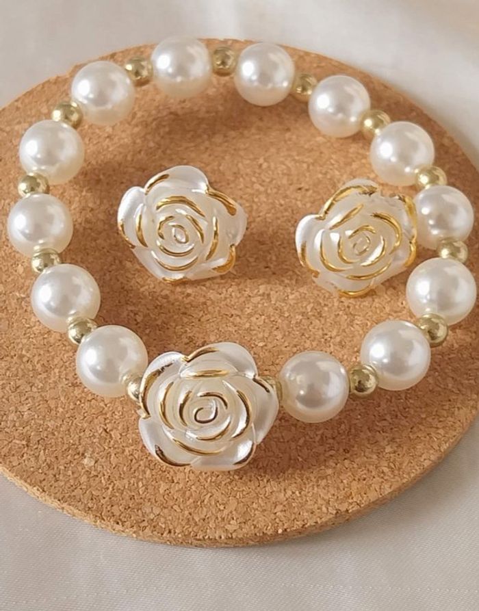 Parure perles camelia - photo numéro 4