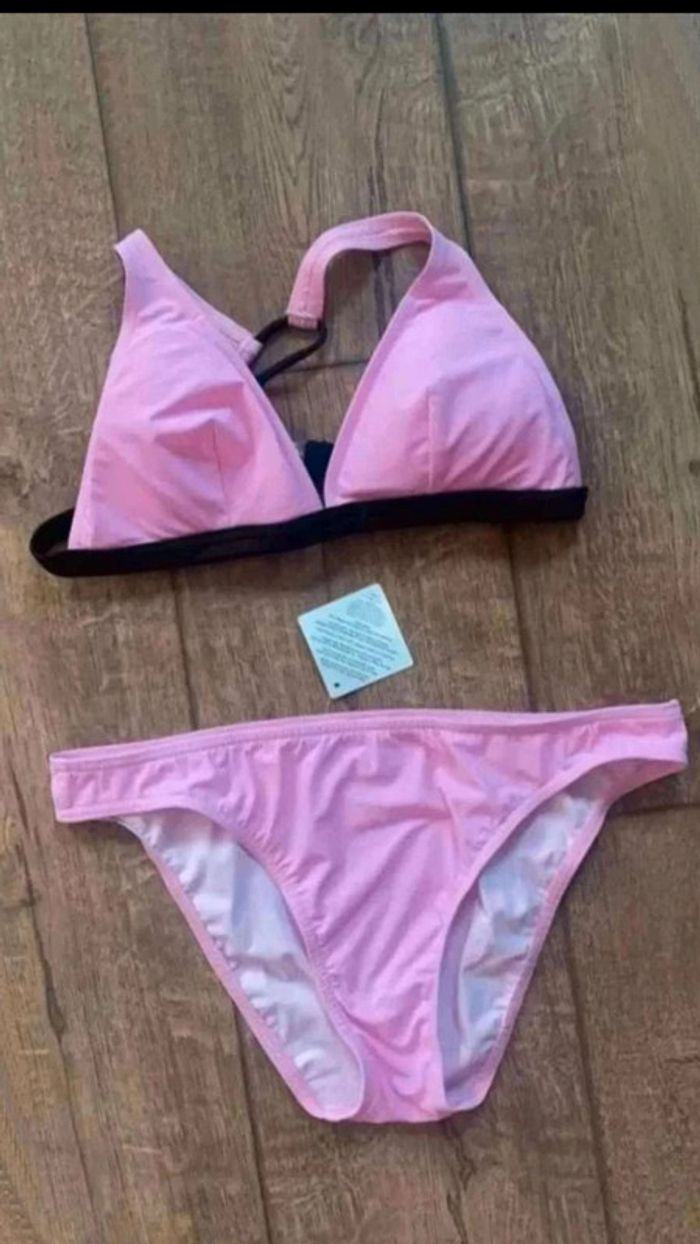 Maillot  de  bain