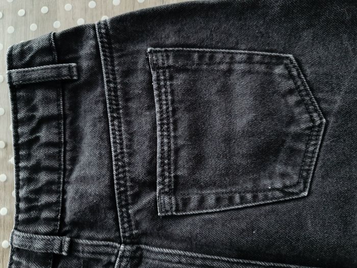 Jupe en jean noir - photo numéro 3