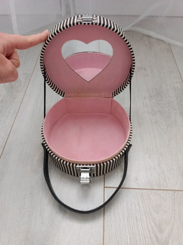 💄Boite à bijoux / maquillage 💍 - photo numéro 4