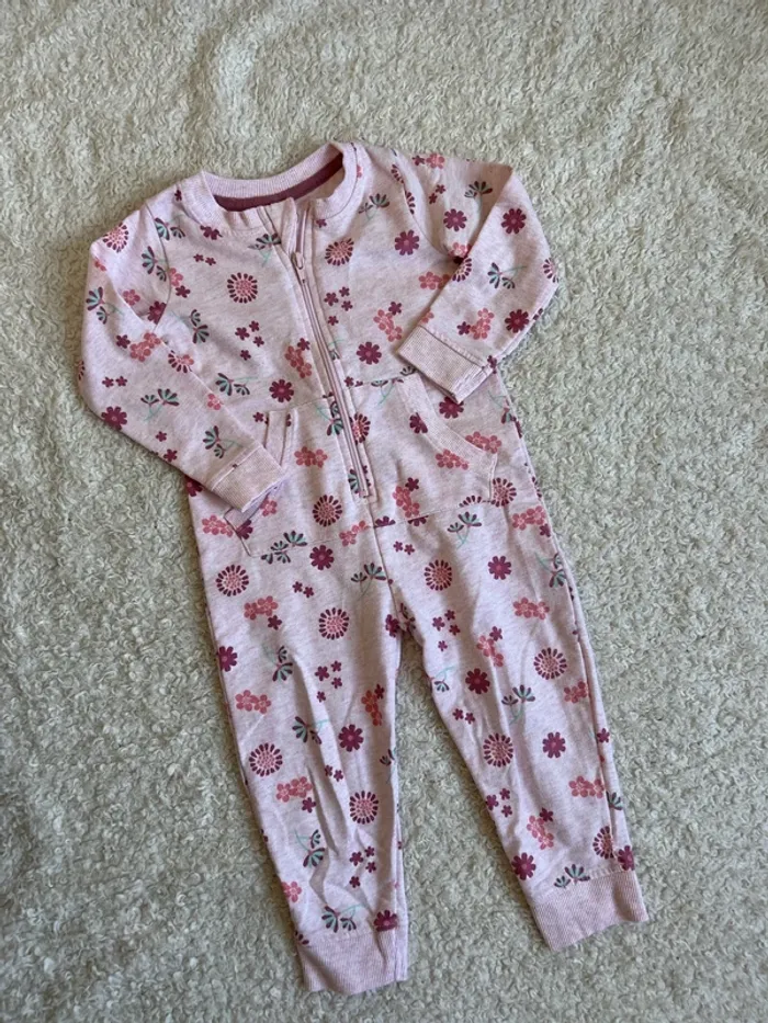 Pyjama sans pieds