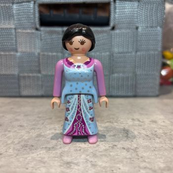 Personnage figurine femme playmobil