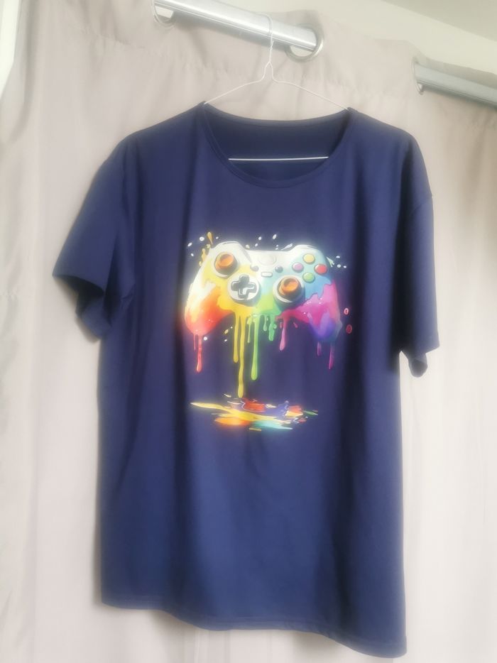 Tee shirt