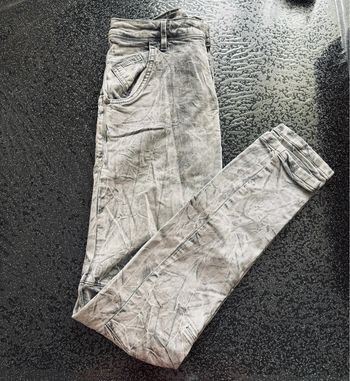 Jean gris / Taille 38