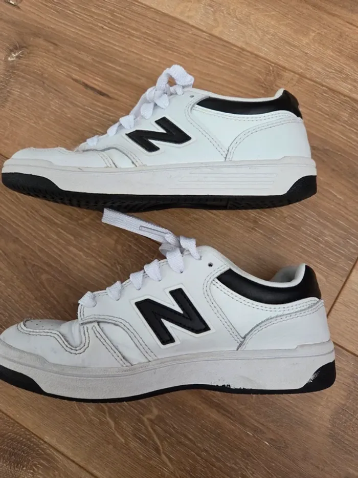 Baskets New Balance taille 34.5 - photo numéro 2