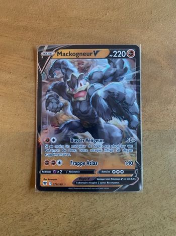 Carte Pokemon Mackogneur V 072/189
