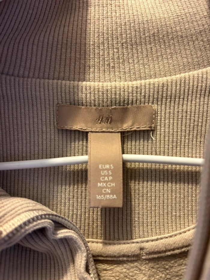 Pull a col roulé - photo numéro 3
