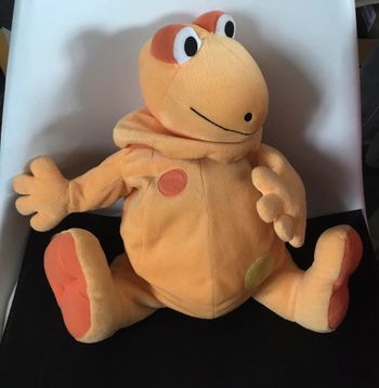 Sac à dos peluche Casimir +40cm debout sans bretelles Tomy 2002 l’île aux enfants