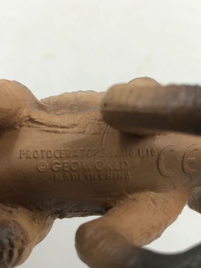 Figurine dinosaure Protoceratops Geoworld 1:16 - photo numéro 8