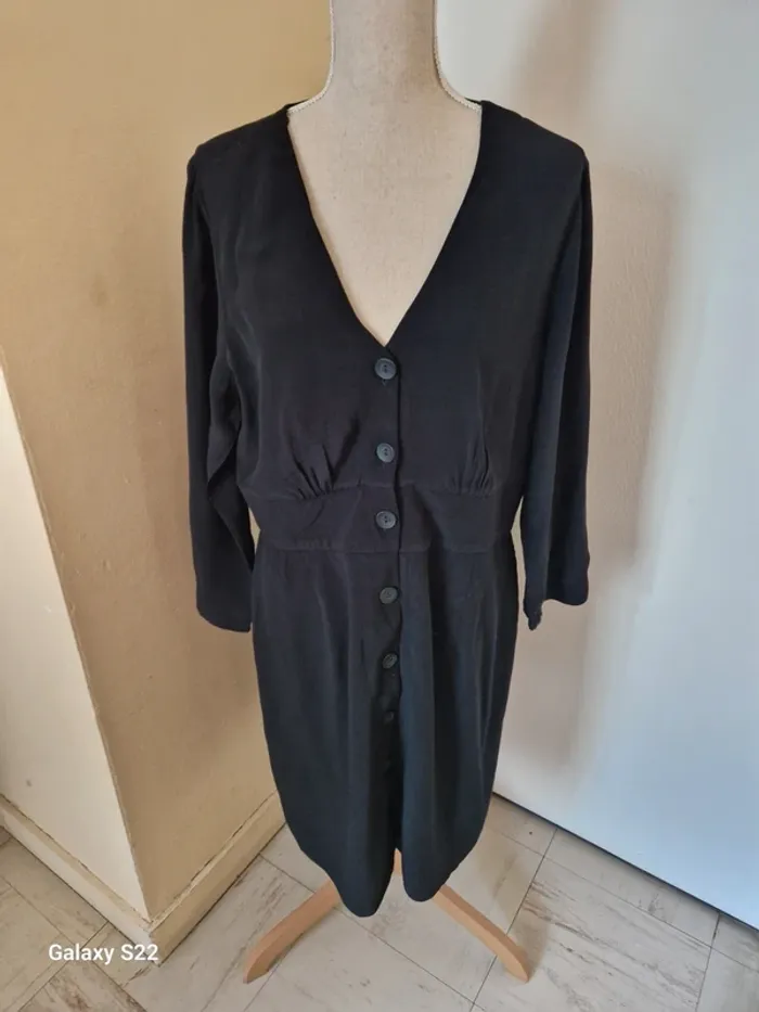Robe légère neuf - photo numéro 2