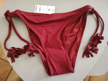Bas de maillot de bain bordeaux – NEUF avec étiquette 🍷