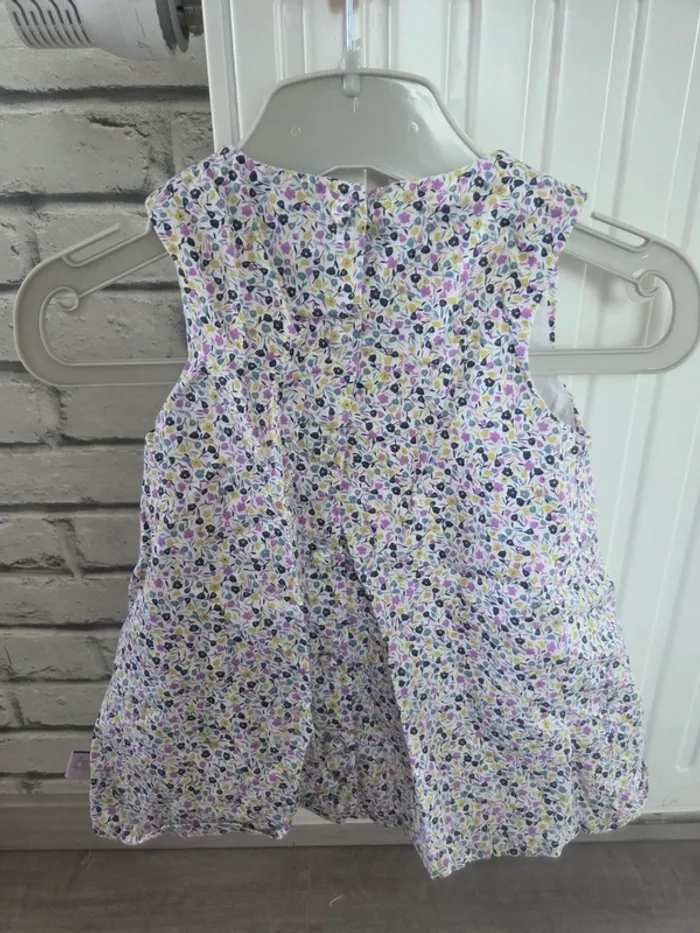 Robe a fleurs - photo numéro 2
