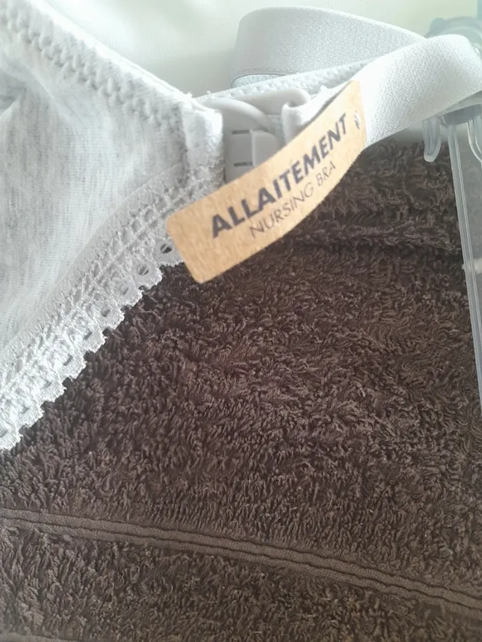 Brassiere allaitement - photo numéro 2