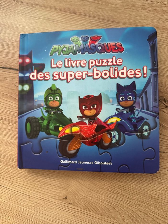 Le livre puzzle des super-bolides! Pyjamasque