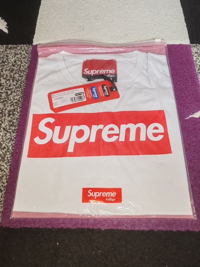 T-shirt supreme blanc pour femme