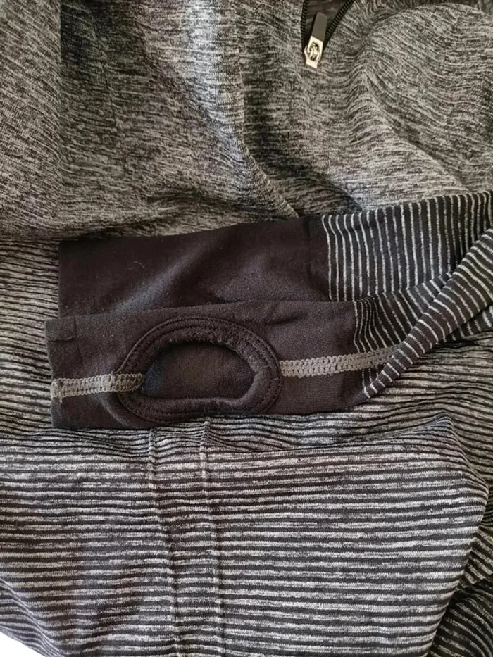 pull sport Crivit femme 34 - photo numéro 4