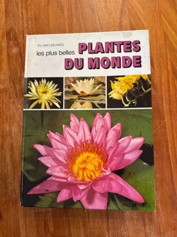 Livre les plus belles plantes du monde