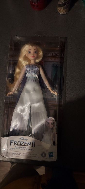 Barbie reine des neige
