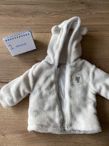 Manteau veste 1 mois