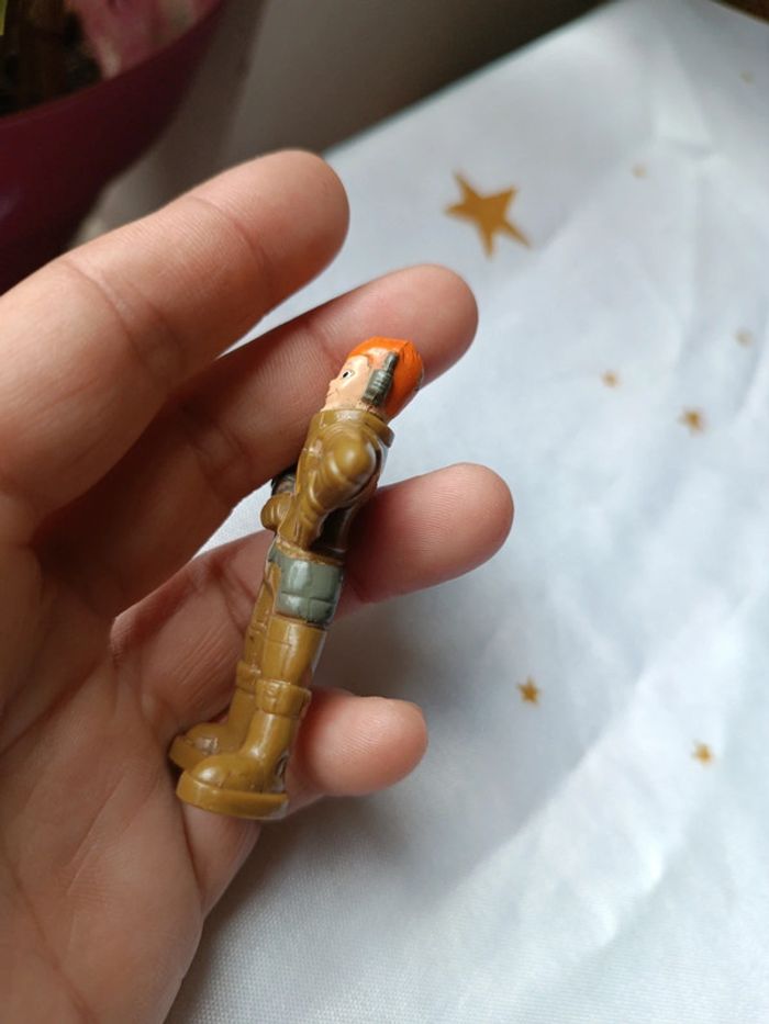 Figurine figura personnage petite petit mini small Di gata défenseurs Erik Kellogg's nelvana - photo numéro 5